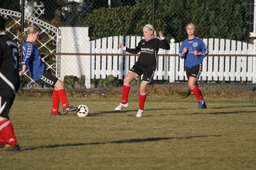 Bild 130 - Frauen Kellinghusen am 26.2.12
